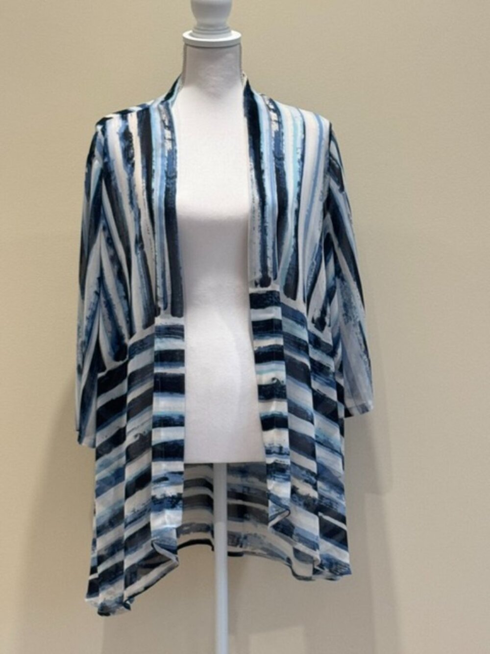 Zozo Blue and White Striped Kimono Jacket Sz XL